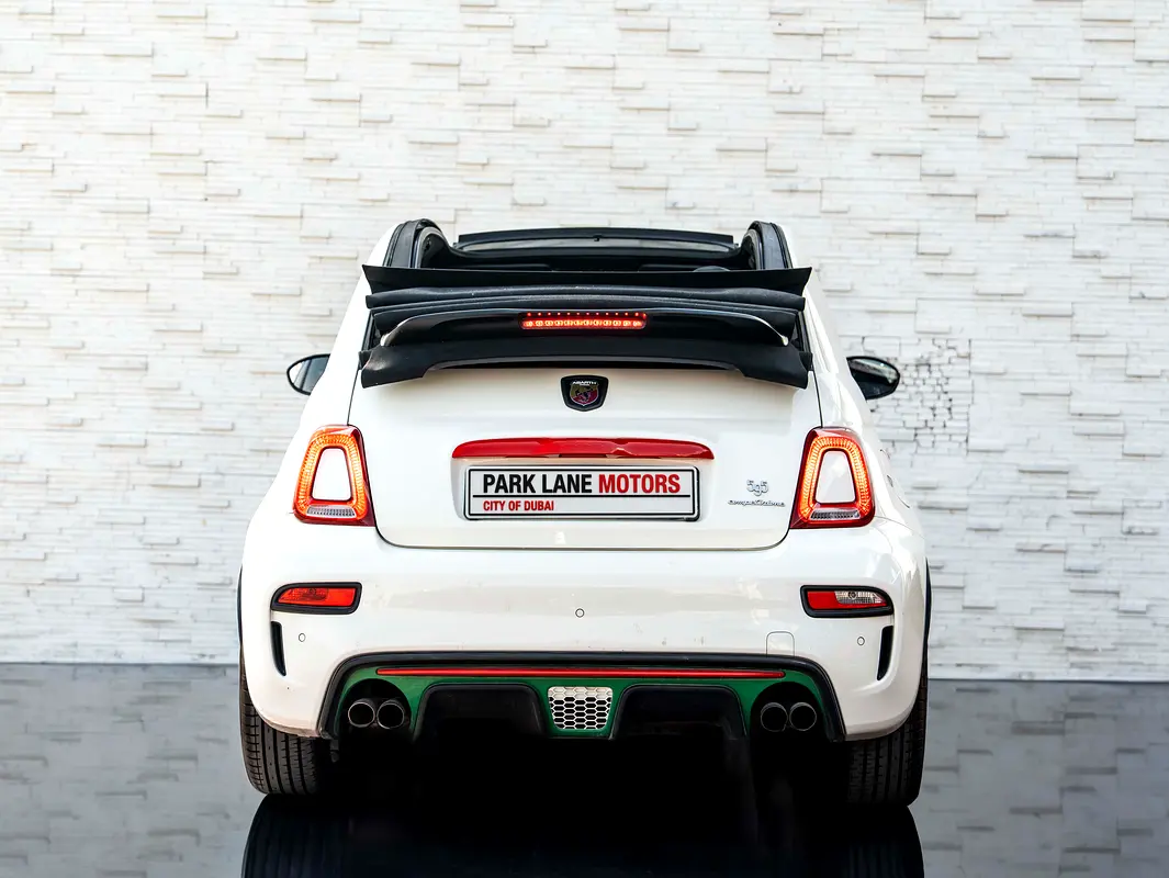 ABARTH 595 Competizione 2021 - photo 4 - Import Émirats | International Cars