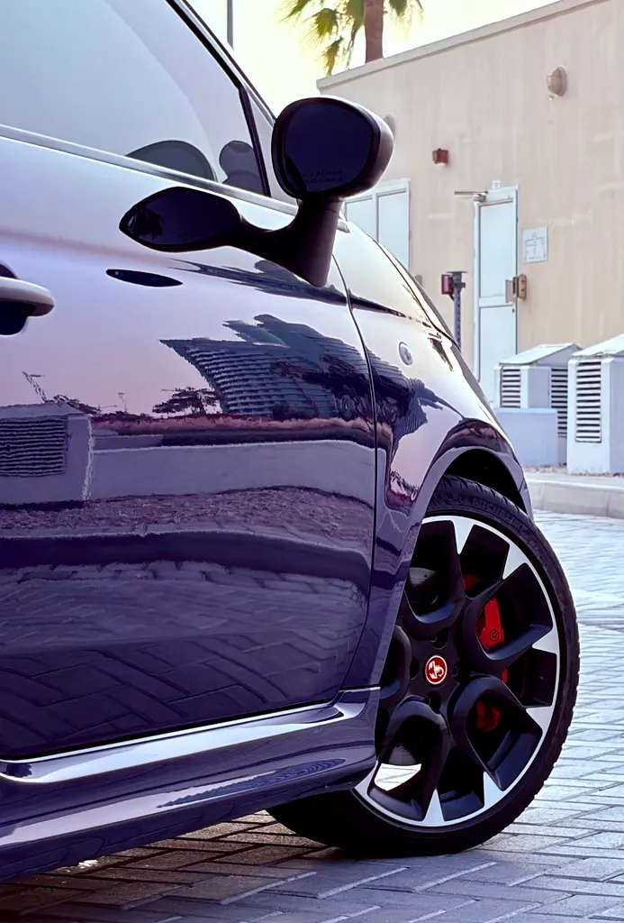 ABARTH 595 Competizione 2020 - photo 5 - Import Émirats | International Cars