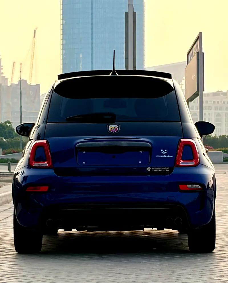 ABARTH 595 Competizione 2020 - photo 8 - Import Émirats | International Cars