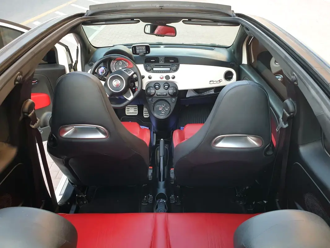 ABARTH 595 Cabriolet 2015 - photo 2 - Import Émirats | International Cars