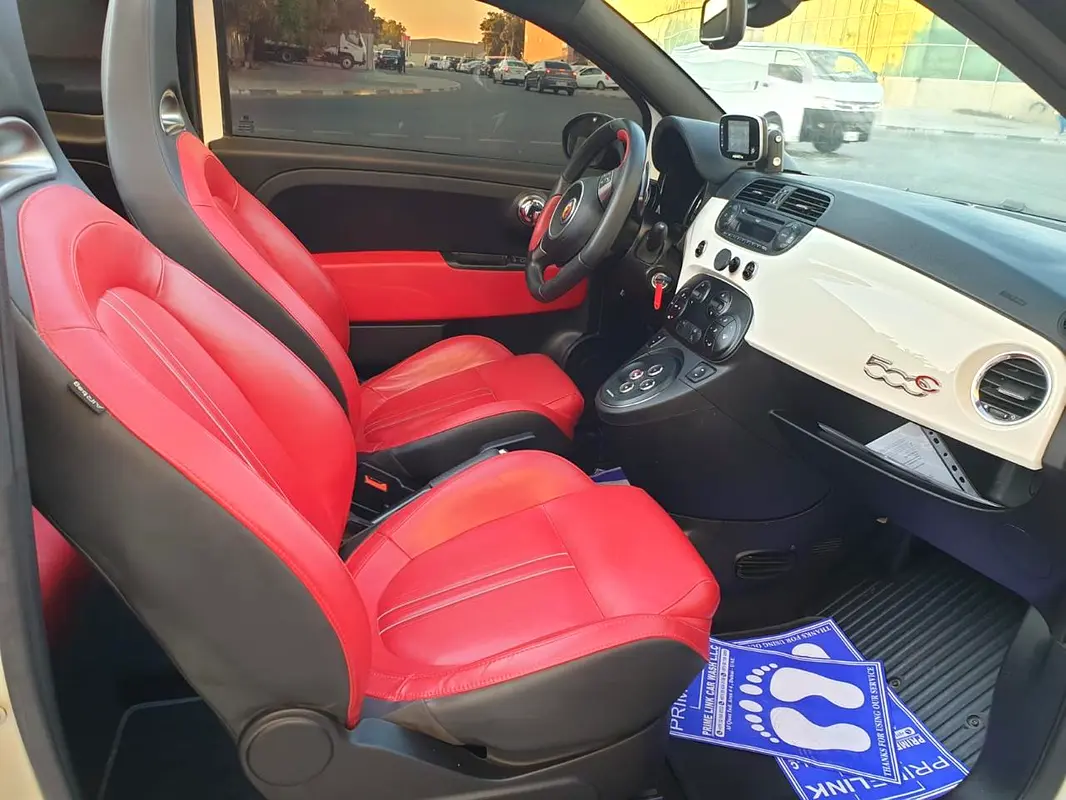 ABARTH 595 Cabriolet 2015 - photo 7 - Import Émirats | International Cars