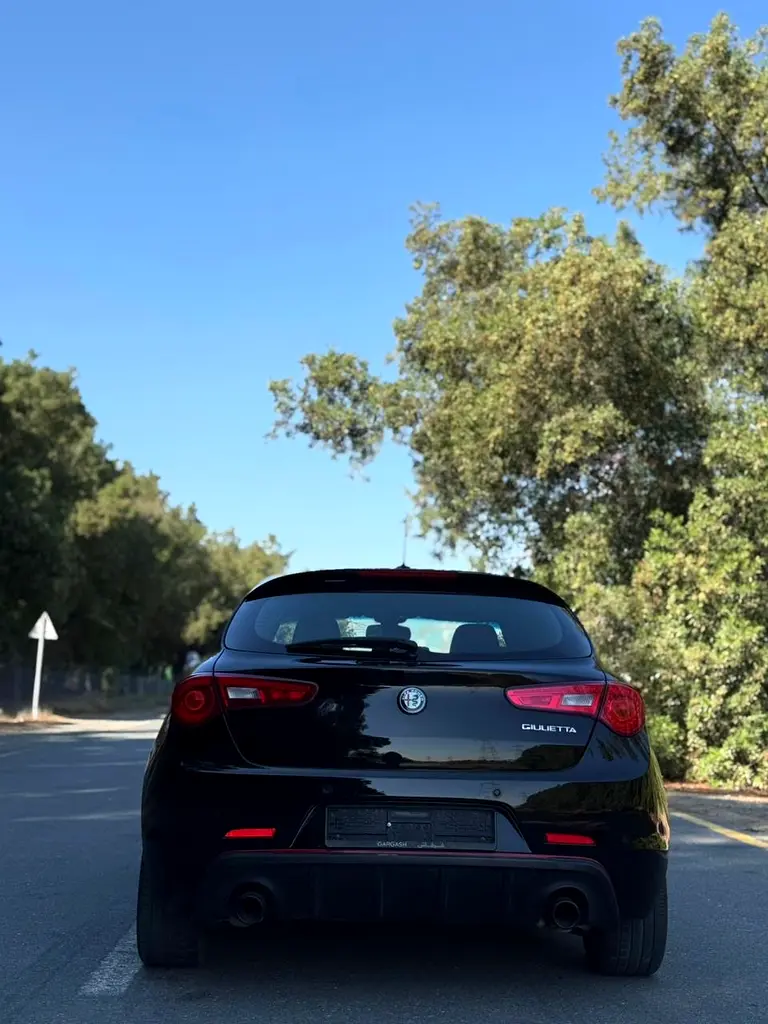 ALFA ROMEO GIULIETTA Turbo Full 2019 - photo 5 - Import Émirats | International Cars