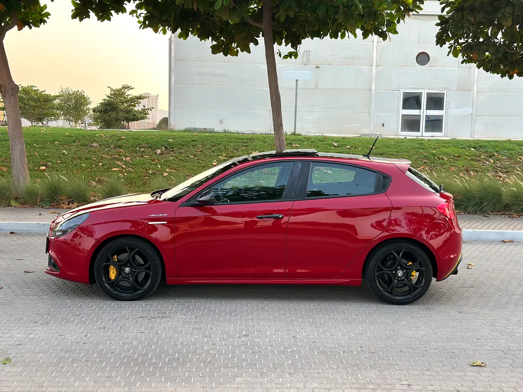 ALFA ROMEO GIULIETTA Turbo Full 2021 - photo 7 - Import Émirats | International Cars