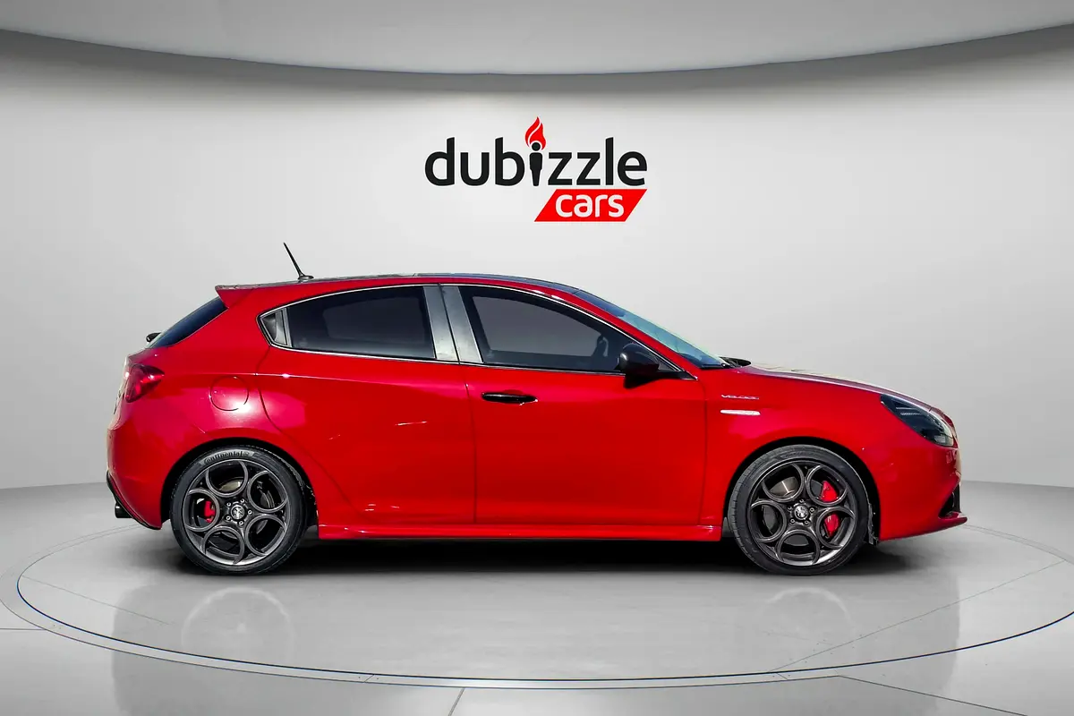 ALFA ROMEO GIULIETTA Veloce 2021 - photo 7 - Import Émirats | International Cars