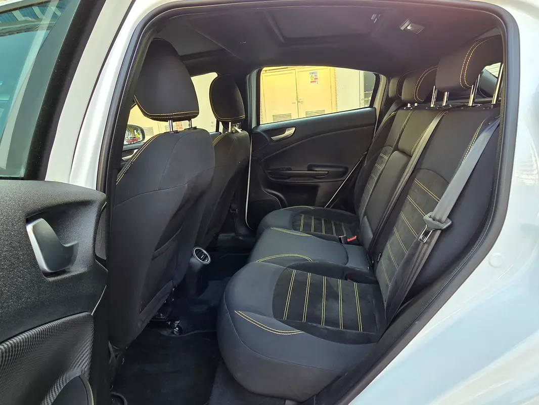 ALFA ROMEO GIULIETTA Premium 2021 - photo 10 - Import Émirats | International Cars