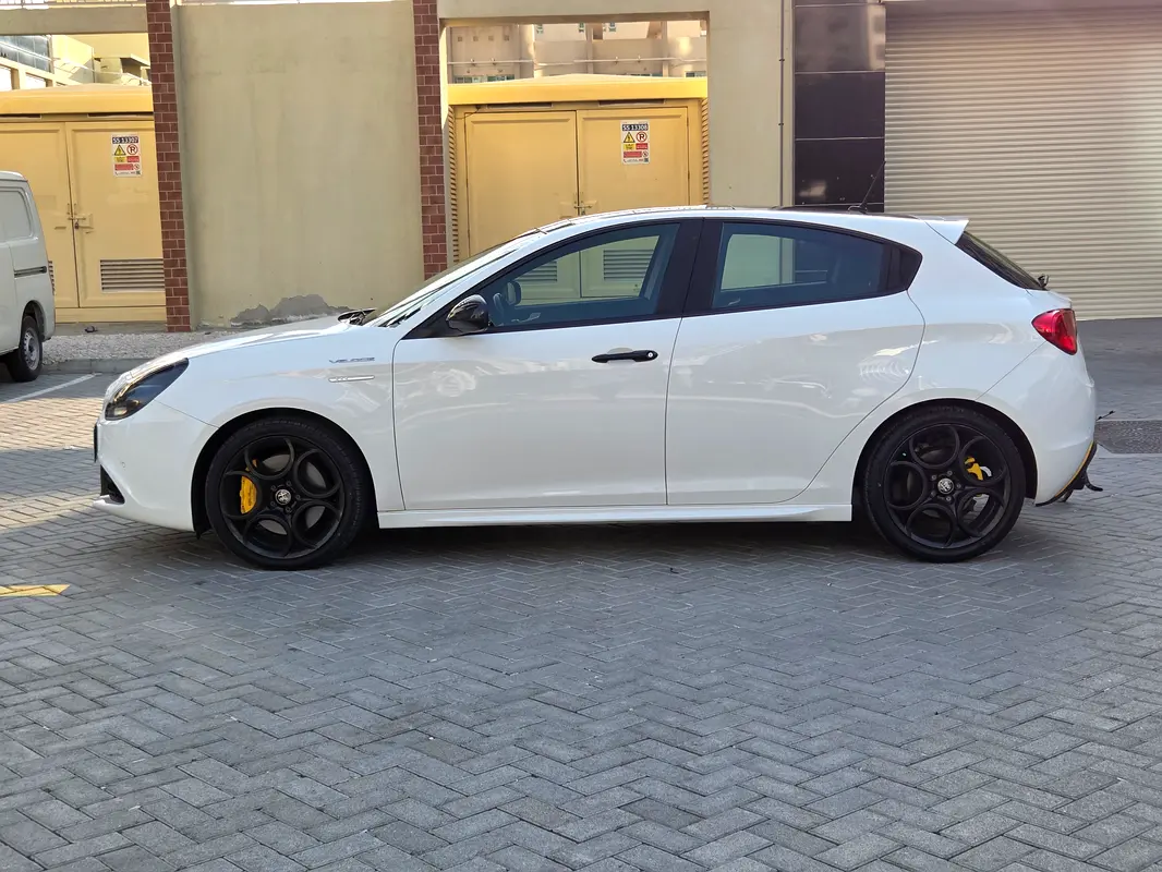 ALFA ROMEO GIULIETTA Premium 2021 - photo 3 - Import Émirats | International Cars