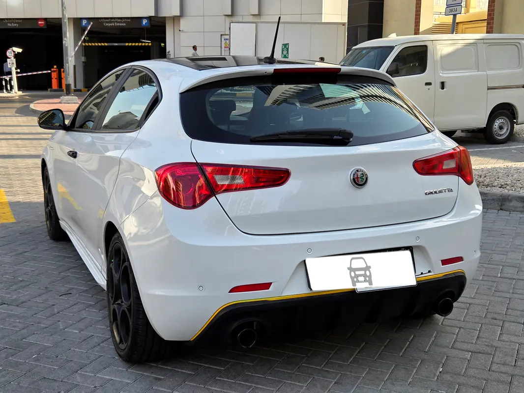ALFA ROMEO GIULIETTA Premium 2021 - photo 4 - Import Émirats | International Cars