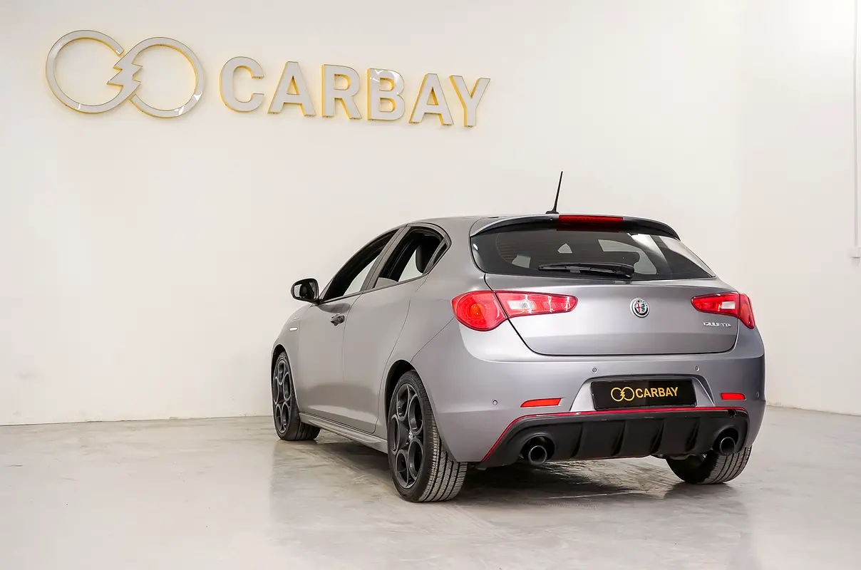 ALFA ROMEO GIULIETTA Veloce 2021 - photo 7 - Import Émirats | International Cars