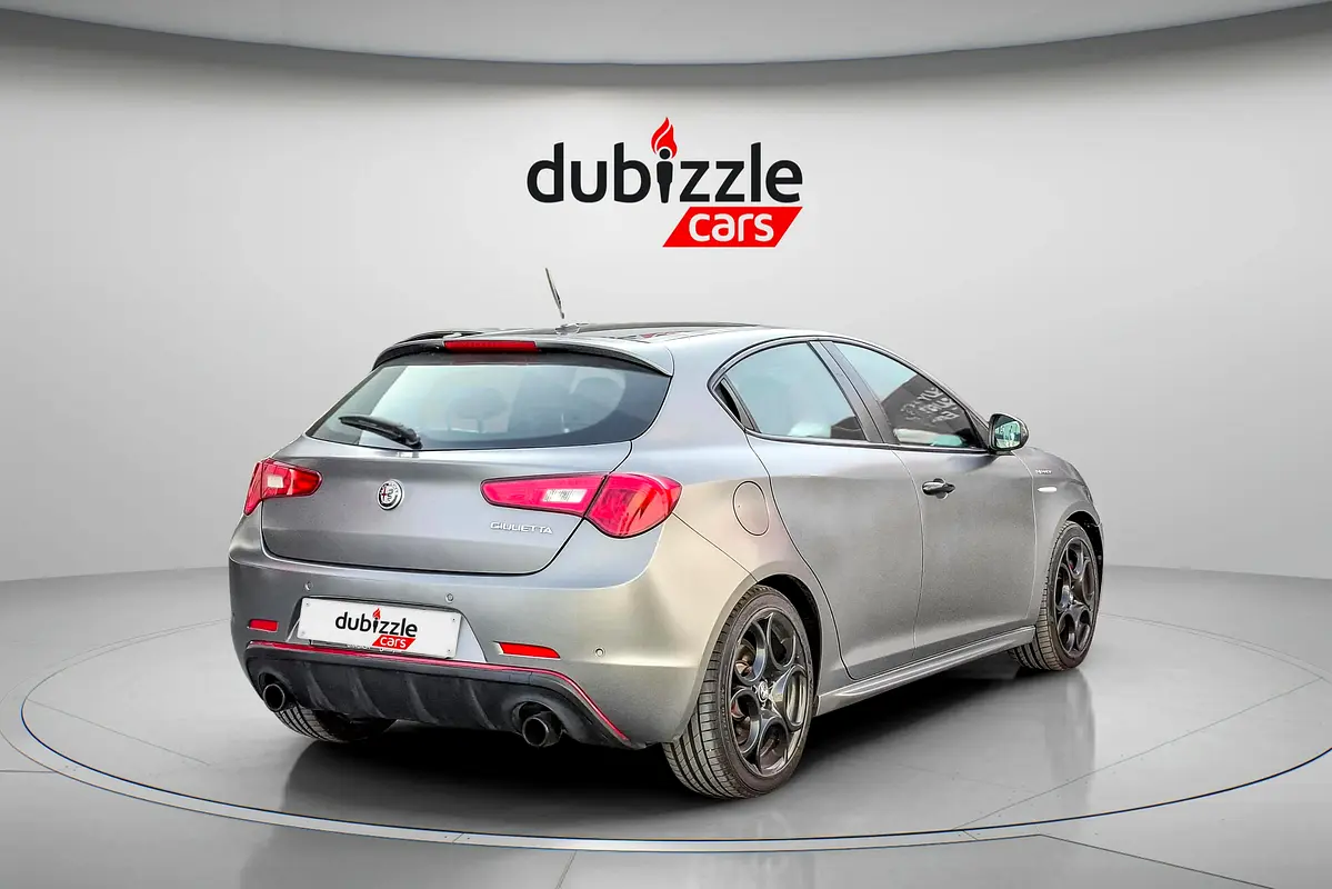 ALFA ROMEO GIULIETTA Veloce 2021 - photo 6 - Import Émirats | International Cars