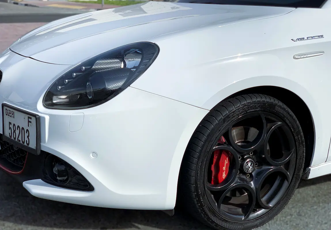 ALFA ROMEO GIULIETTA Veloce 2020 - photo 5 - Import Émirats | International Cars