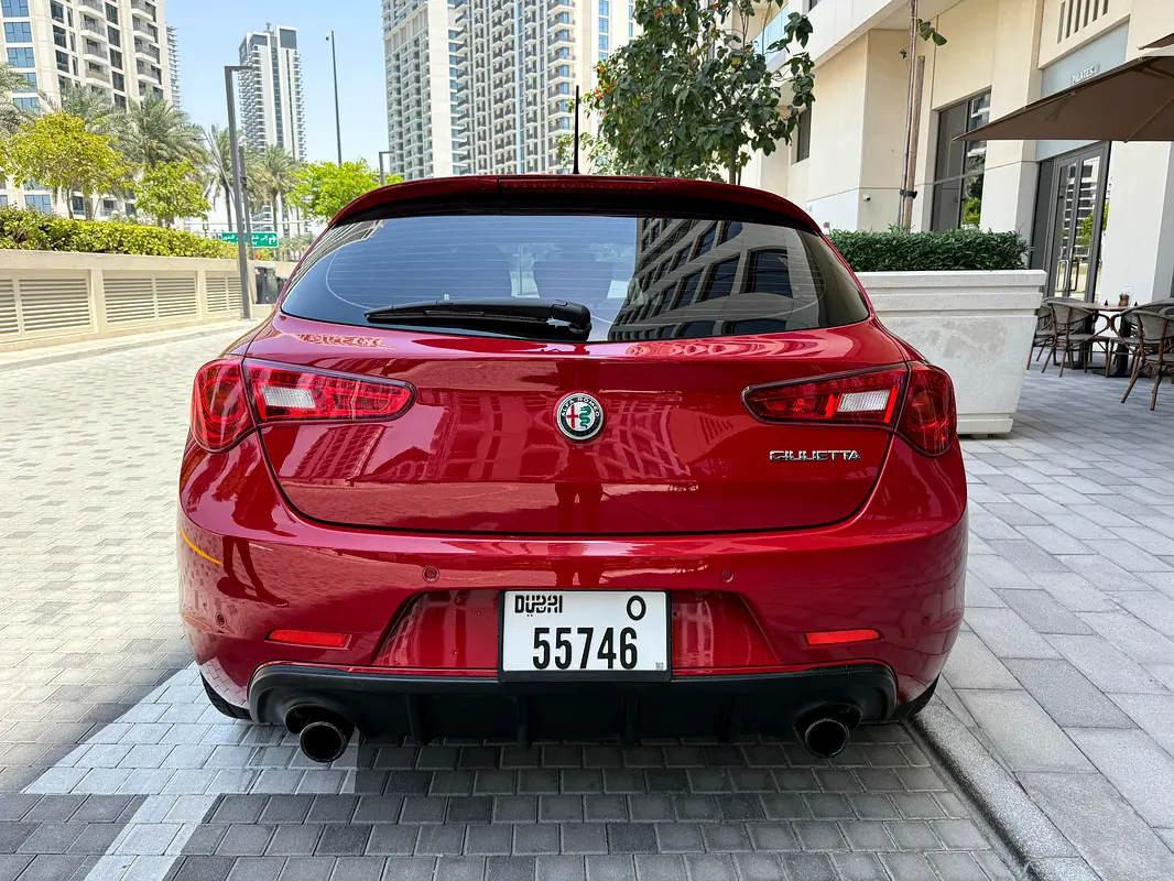 ALFA ROMEO GIULIETTA Veloce 2019 - photo 12 - Import Émirats | International Cars
