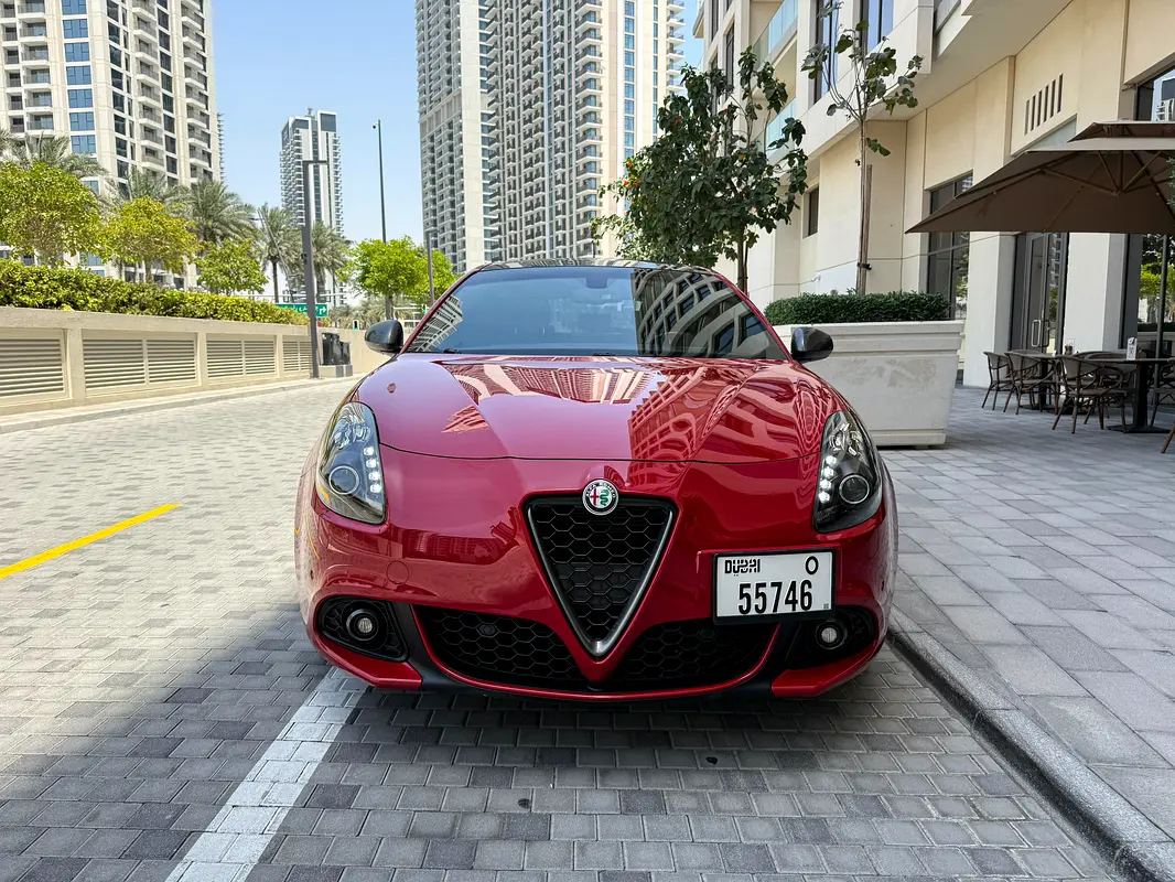 ALFA ROMEO GIULIETTA Veloce 2019 - photo 4 - Import Émirats | International Cars