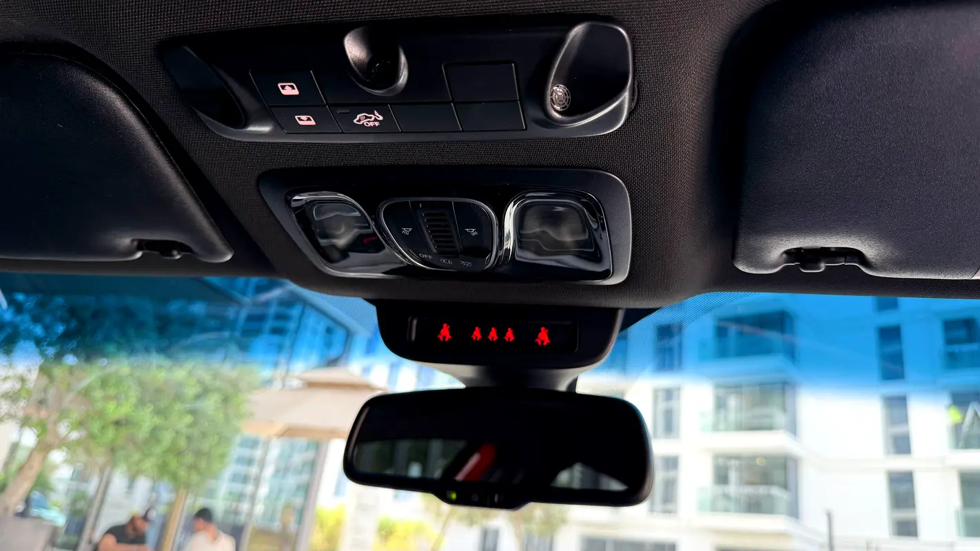 ALFA ROMEO GIULIETTA Veloce 2019 - photo 8 - Import Émirats | International Cars