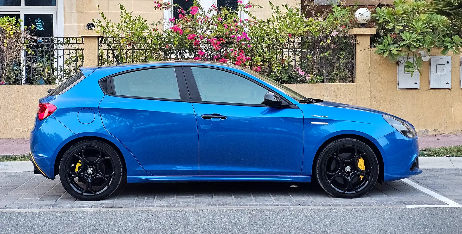 ALFA ROMEO GIULIETTA Veloce 2021 - photo 5 - Import Émirats | International Cars