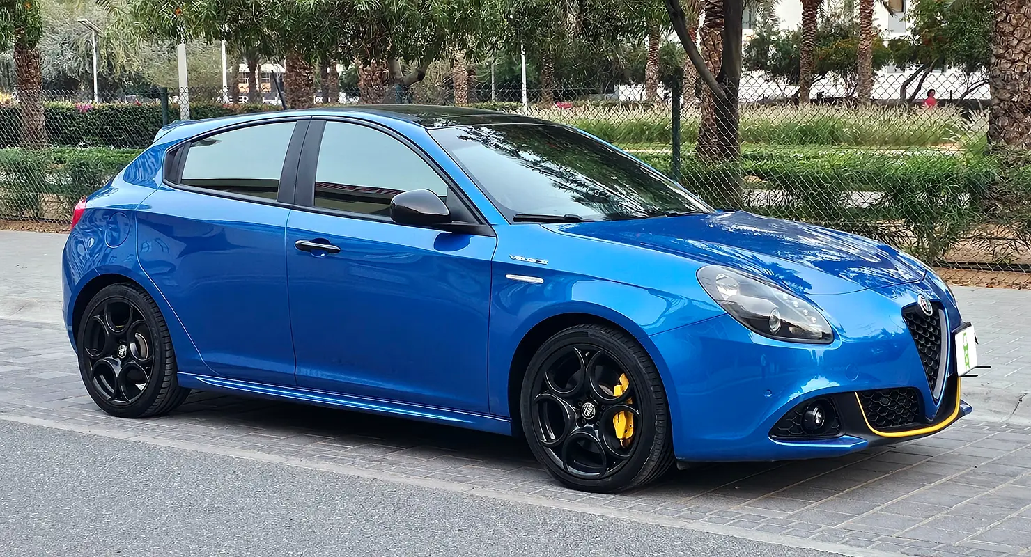 ALFA ROMEO GIULIETTA Veloce 2021 - photo 8 - Import Émirats | International Cars