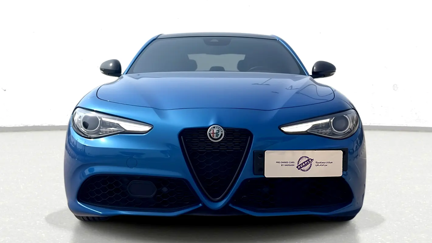 ALFA ROMEO Giulia Estrema 2023 - photo 2 - Import Émirats | International Cars