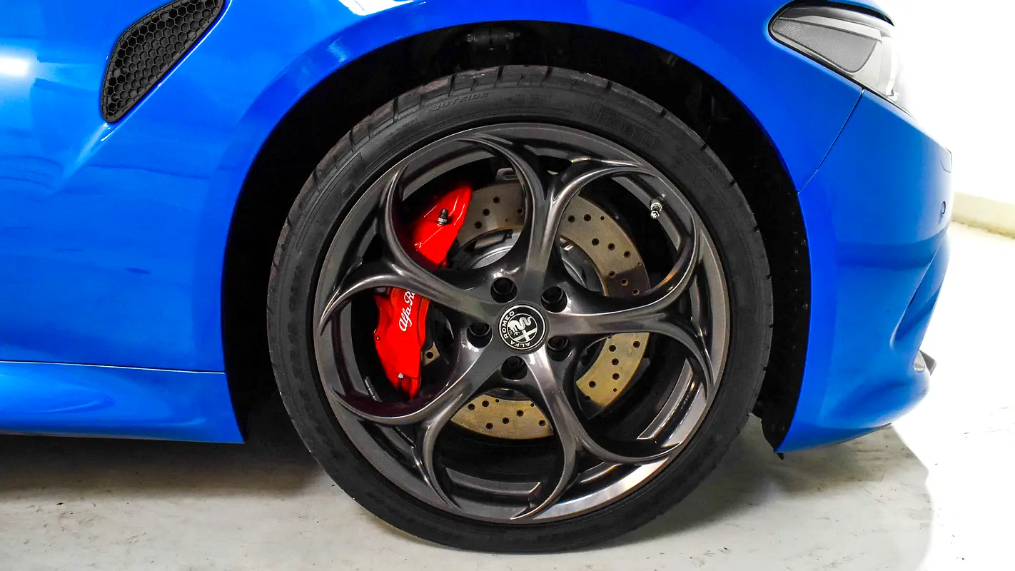 ALFA ROMEO Giulia Quadrifoglio 2023 - photo 4 - Import Émirats | International Cars