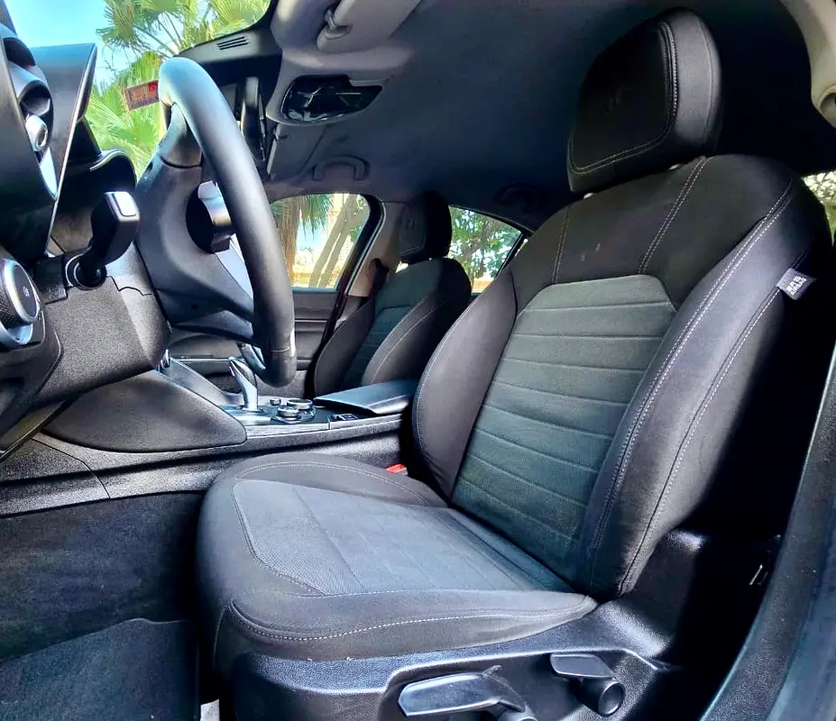 ALFA ROMEO Giulia Super 2018 - photo 3 - Import Émirats | International Cars