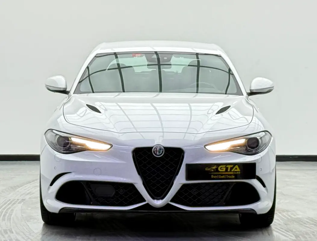 ALFA ROMEO Giulia Quadrifoglio 2020 - photo 2 - Import Émirats | International Cars