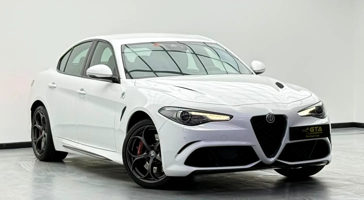 ALFA ROMEO Giulia Quadrifoglio 2020 - photo 3 - Import Émirats | International Cars