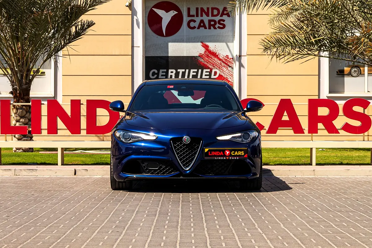 ALFA ROMEO Giulia Quadrifoglio 2020 - photo 3 - Import Émirats | International Cars