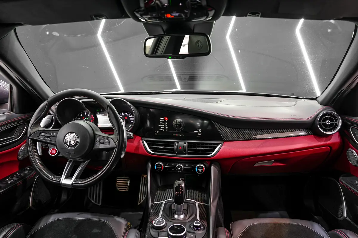 ALFA ROMEO Giulia Other 2018 - photo 7 - Import Émirats | International Cars