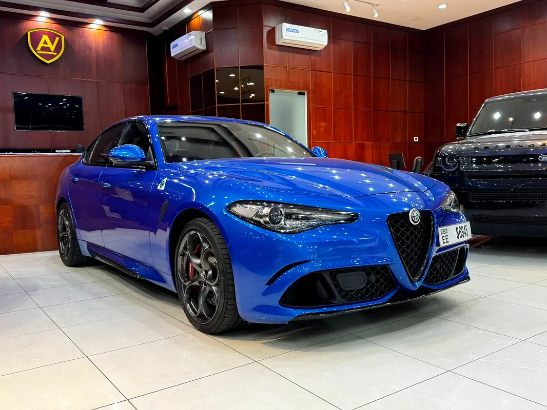 ALFA ROMEO Giulia Quadrifoglio 2021 - photo 3 - Import Émirats | International Cars