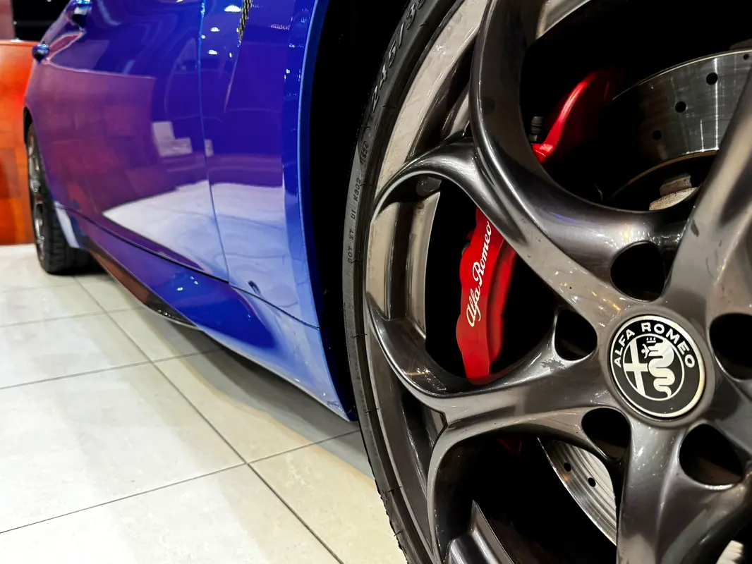 ALFA ROMEO Giulia Quadrifoglio 2021 - photo 6 - Import Émirats | International Cars