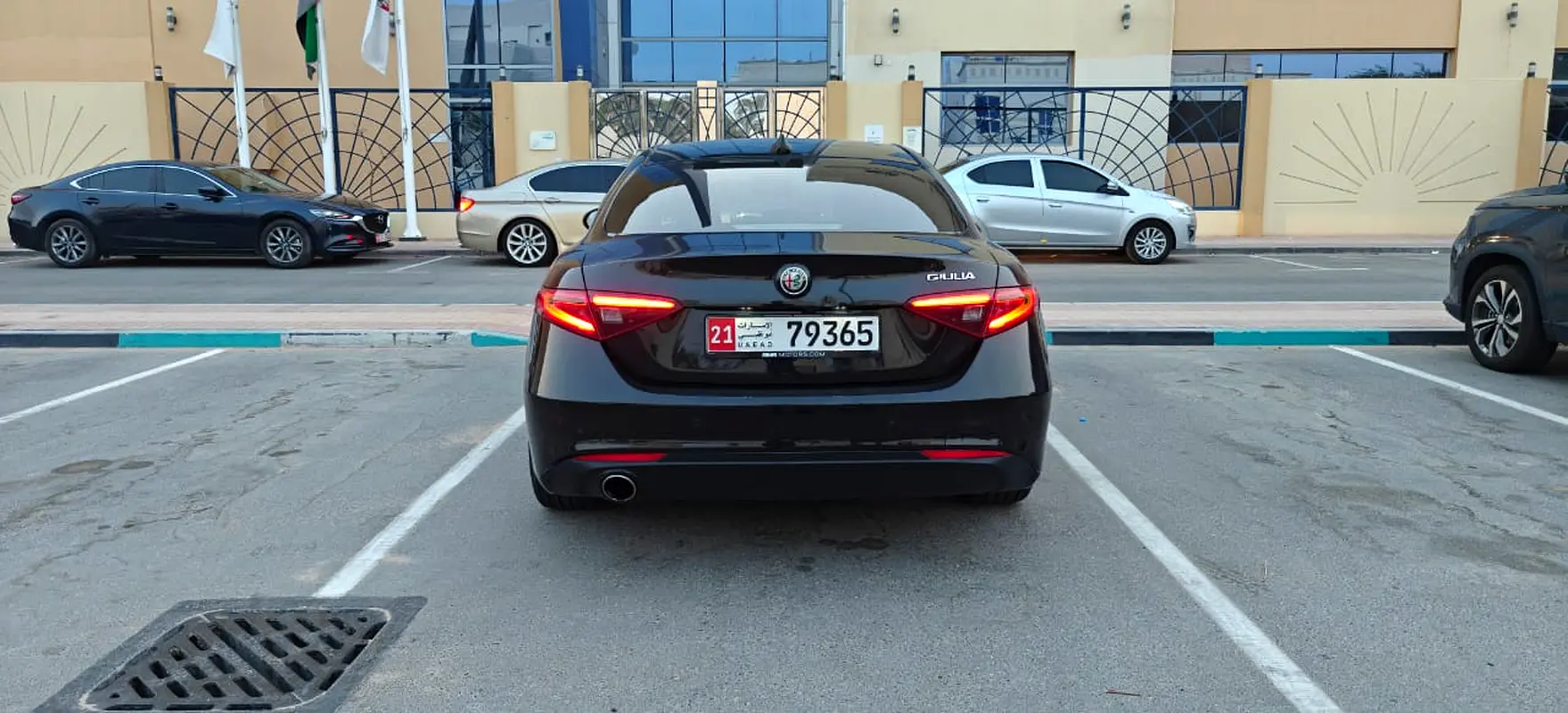 ALFA ROMEO Giulia Super 2018 - photo 4 - Import Émirats | International Cars