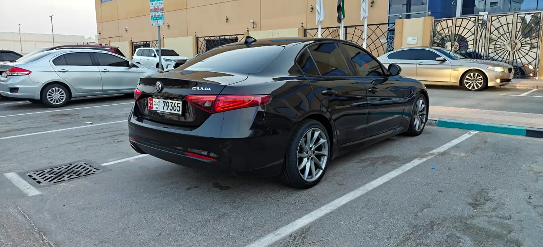 ALFA ROMEO Giulia Super 2018 - photo 5 - Import Émirats | International Cars