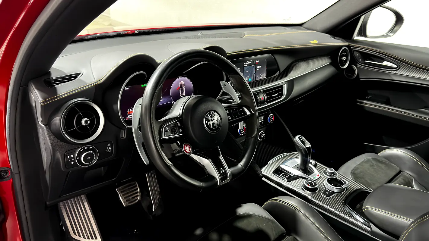 ALFA ROMEO Stelvio Quadrifoglio 2024 - photo 10 - Import Émirats | International Cars