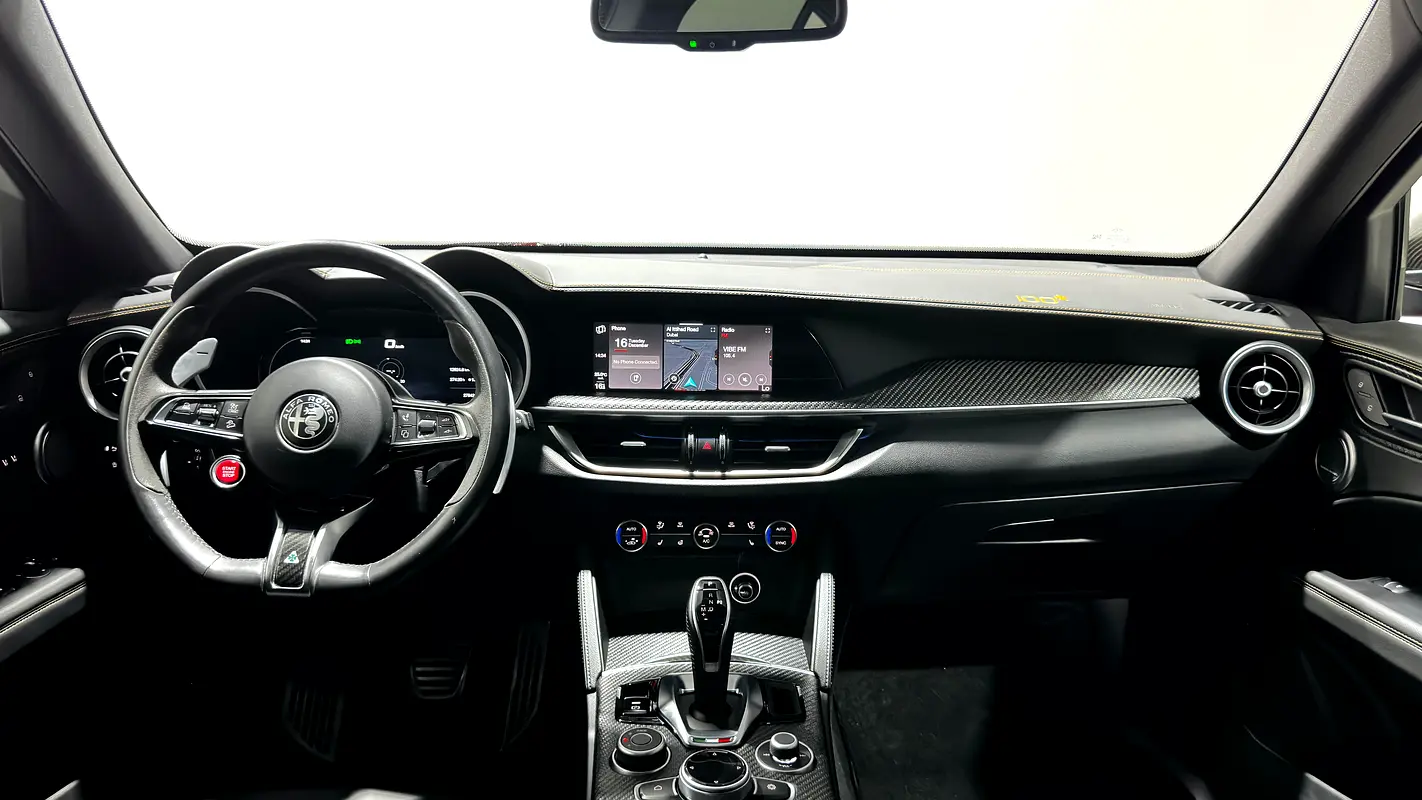 ALFA ROMEO Stelvio Quadrifoglio 2024 - photo 12 - Import Émirats | International Cars