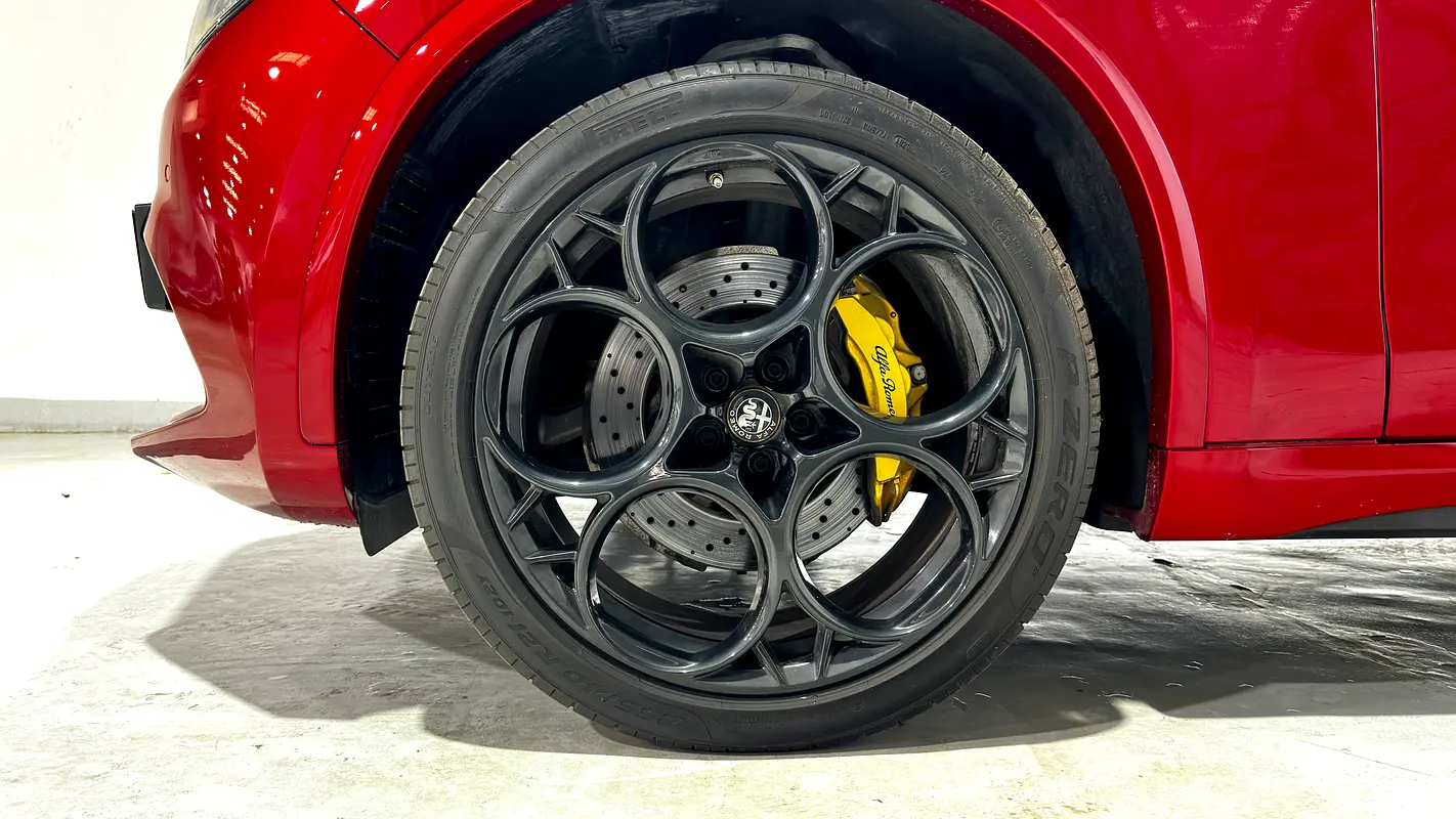 ALFA ROMEO Stelvio Quadrifoglio 2024 - photo 4 - Import Émirats | International Cars