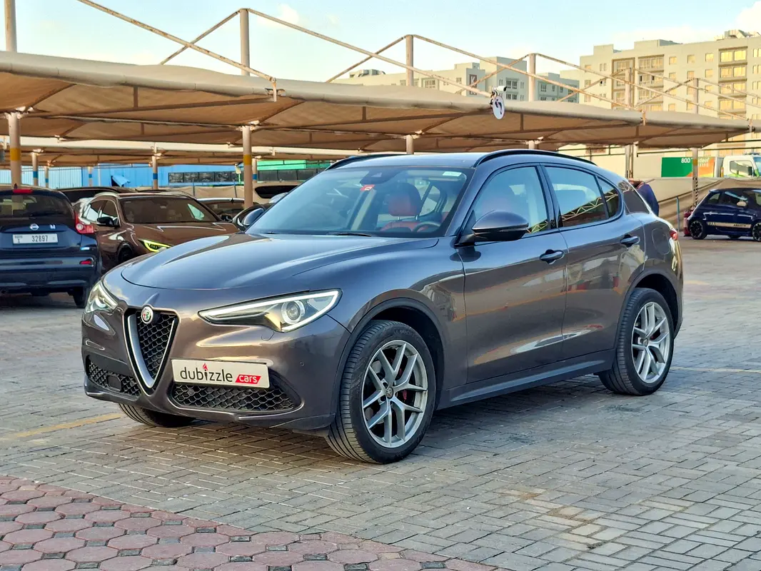 ALFA ROMEO Stelvio 2019 - photo 3 - Import Émirats | International Cars