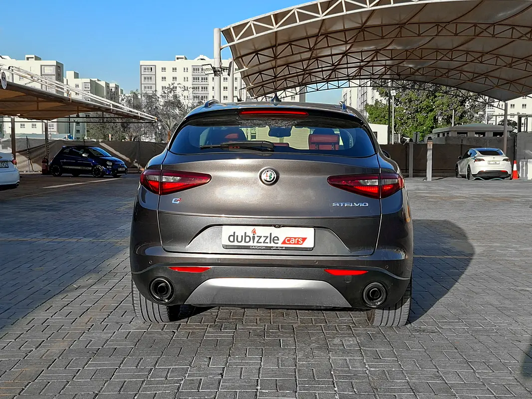 ALFA ROMEO Stelvio 2019 - photo 7 - Import Émirats | International Cars