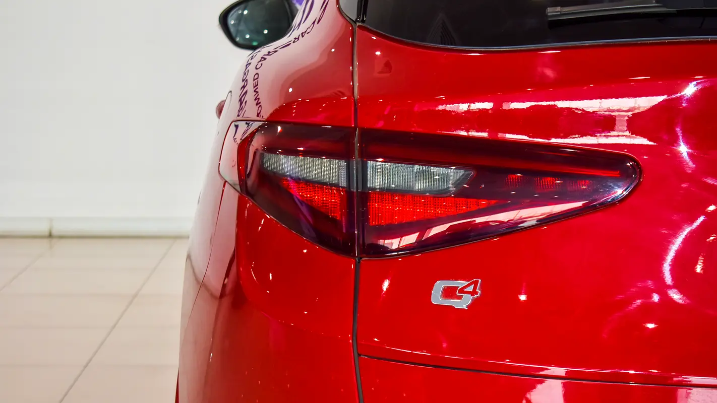 ALFA ROMEO Stelvio Veloce 2022 - photo 6 - Import Émirats | International Cars