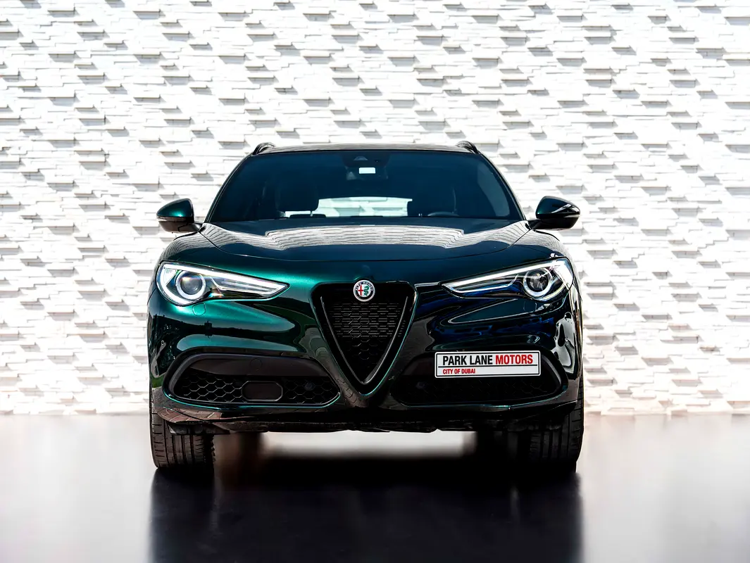 ALFA ROMEO Stelvio Veloce 2022 - photo 2 - Import Émirats | International Cars