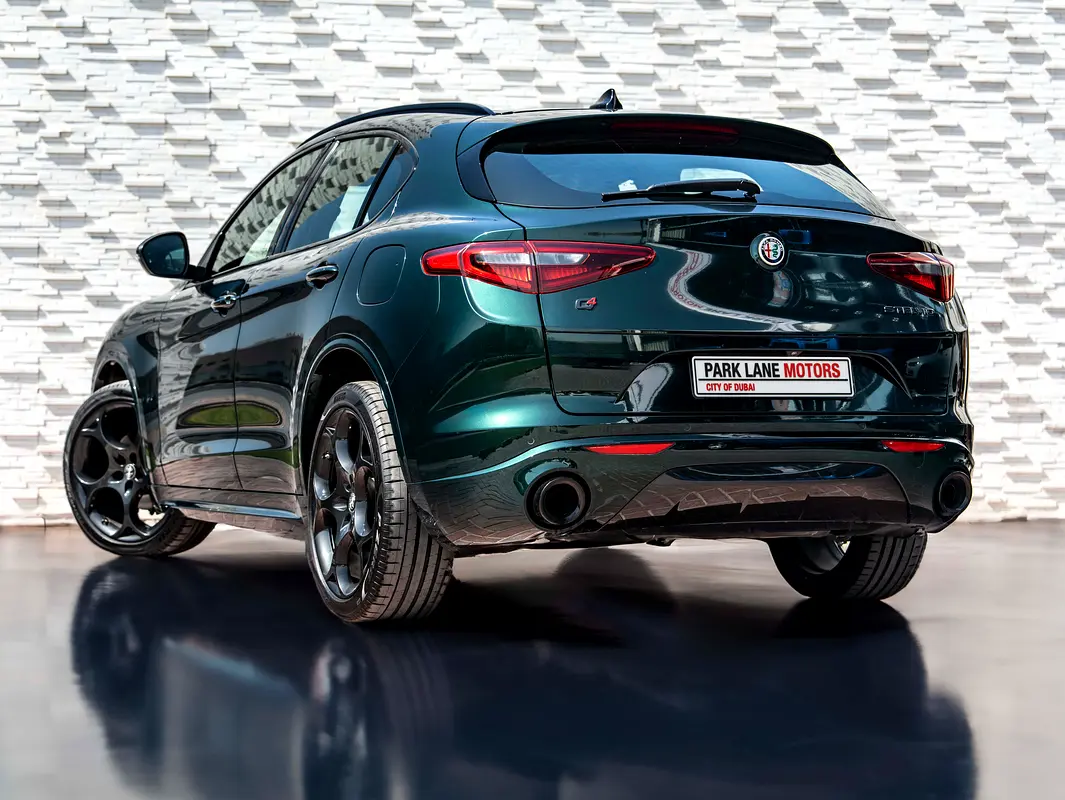 ALFA ROMEO Stelvio Veloce 2022 - photo 3 - Import Émirats | International Cars