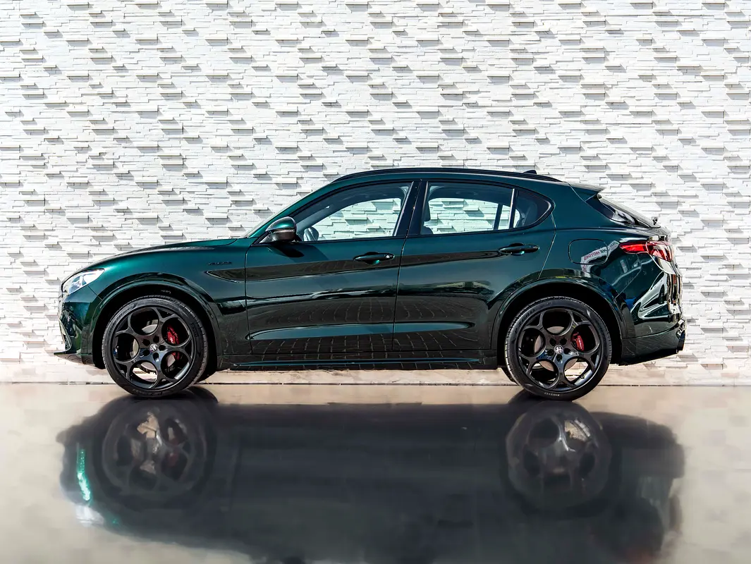 ALFA ROMEO Stelvio Veloce 2022 - photo 5 - Import Émirats | International Cars