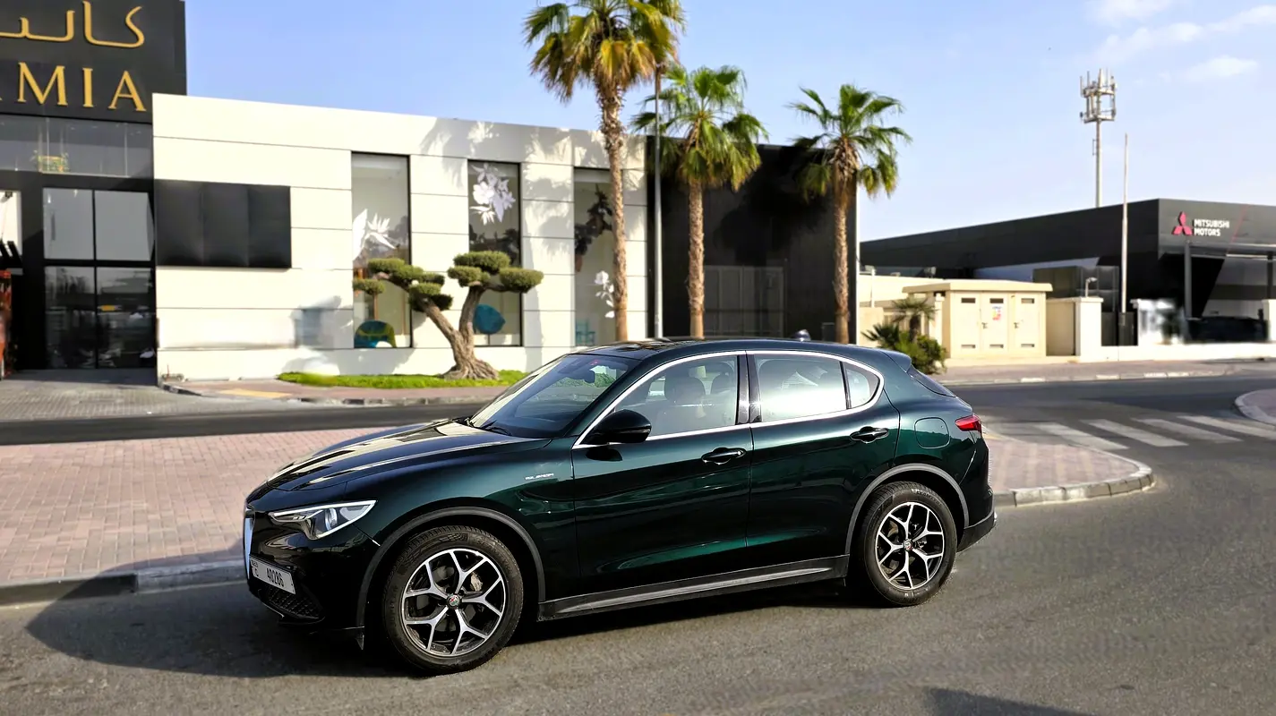 ALFA ROMEO Stelvio Super 2022 - photo 7 - Import Émirats | International Cars