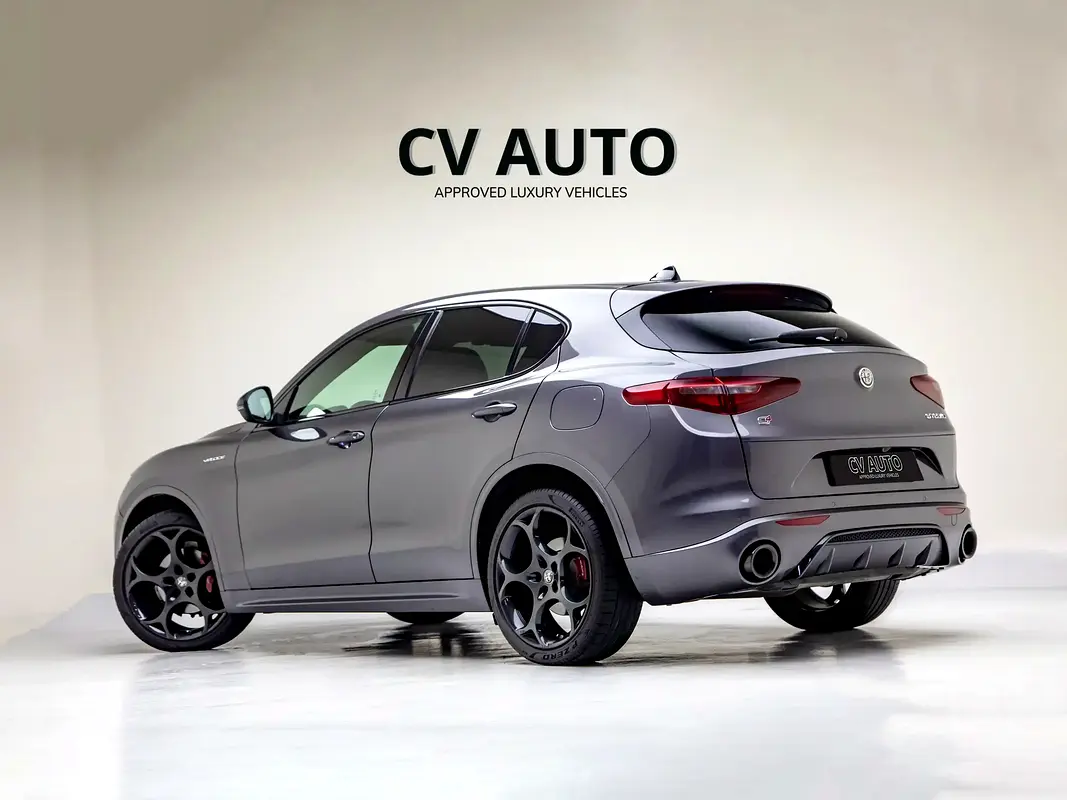 ALFA ROMEO Stelvio Veloce 2023 - photo 4 - Import Émirats | International Cars