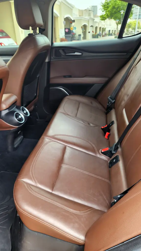 ALFA ROMEO Stelvio Other 2018 - photo 8 - Import Émirats | International Cars