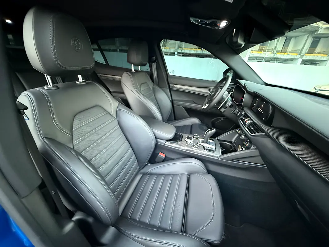ALFA ROMEO Stelvio Quadrifoglio 2024 - photo 10 - Import Émirats | International Cars