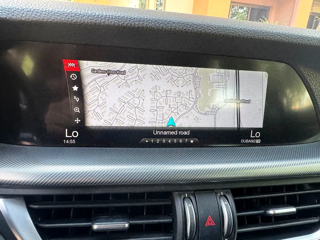 ALFA ROMEO Stelvio Other 2019 - photo 10 - Import Émirats | International Cars