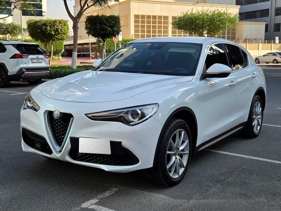 ALFA ROMEO Stelvio Super 2019 - photo 2 - Import Émirats | International Cars