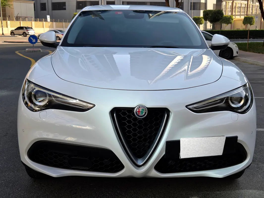 ALFA ROMEO Stelvio Super 2019 - photo 3 - Import Émirats | International Cars