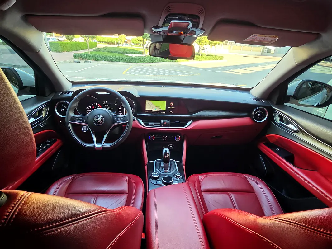 ALFA ROMEO Stelvio Super 2019 - photo 9 - Import Émirats | International Cars