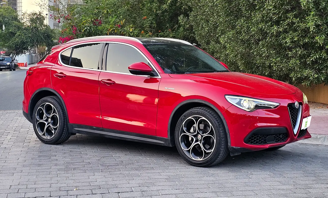 ALFA ROMEO Stelvio Super 2020 - photo 4 - Import Émirats | International Cars