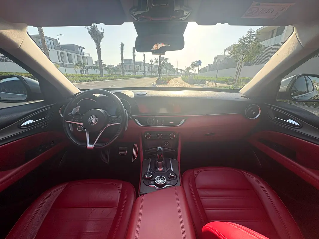 ALFA ROMEO Stelvio 2018 - photo 2 - Import Émirats | International Cars