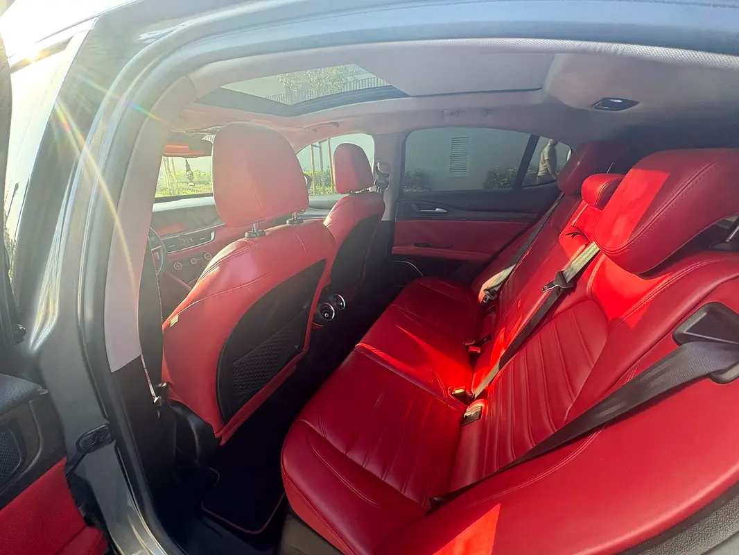 ALFA ROMEO Stelvio 2018 - photo 3 - Import Émirats | International Cars